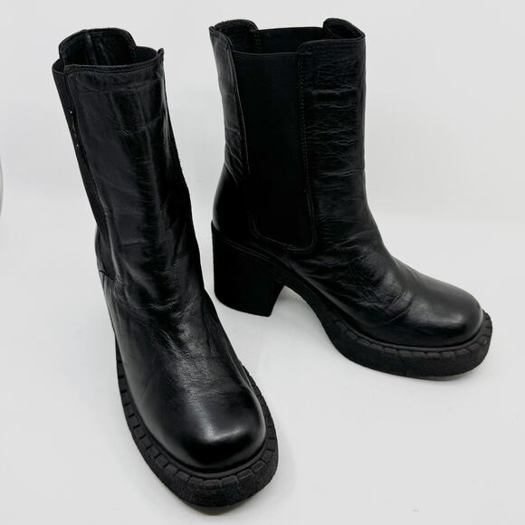 DNA FOOTWEAR Black Leather Chunky Chelsea Heeled Boots - Picture 1 of 8